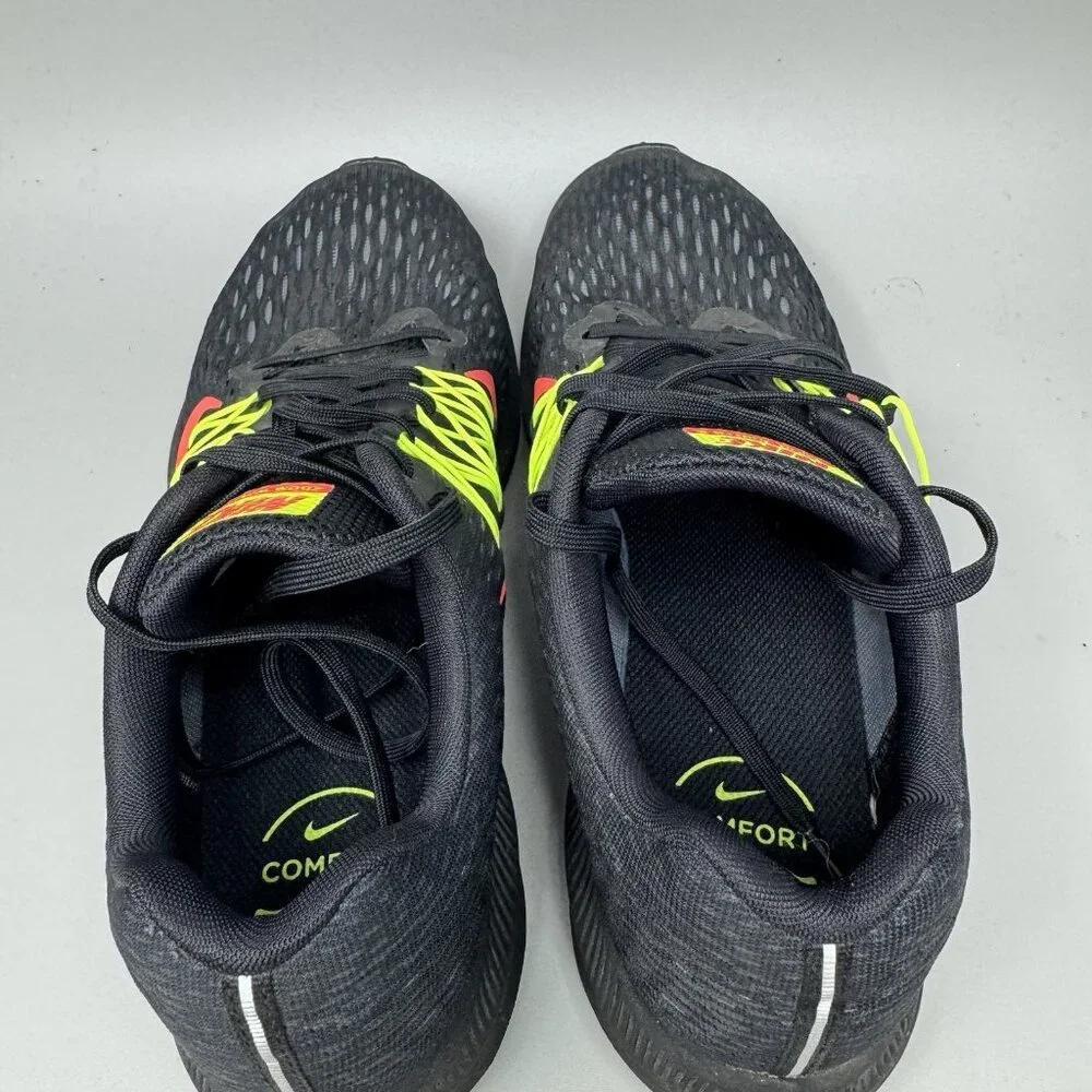Nike Mens Zoom Winflo 5 AA7406-004 Black Running Shoes Sneakers Size 9.5